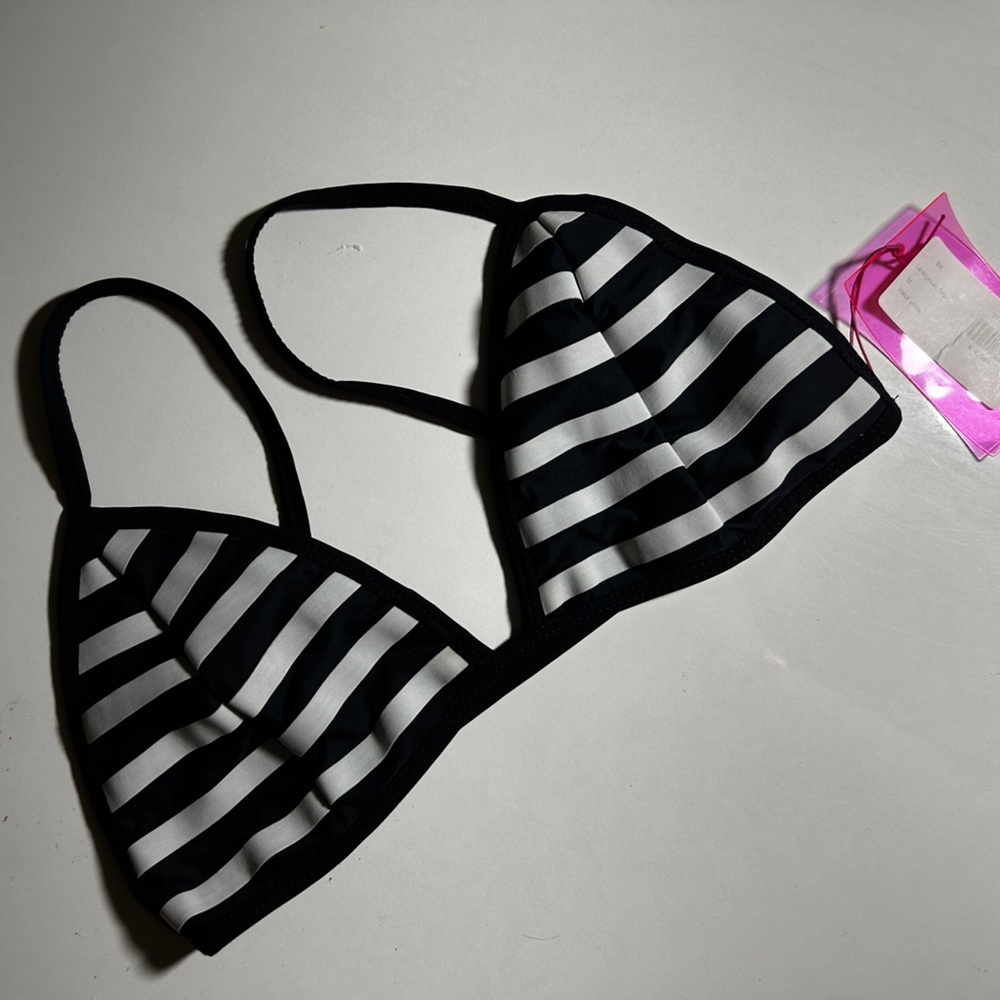 TM RIO DE JANEIRO LARANJEIRES TOP